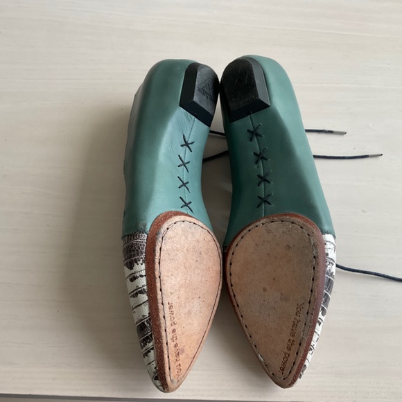 John Fluevog LIMITED EDITION Power Coal two-tone lace up - Picture 5 of 5